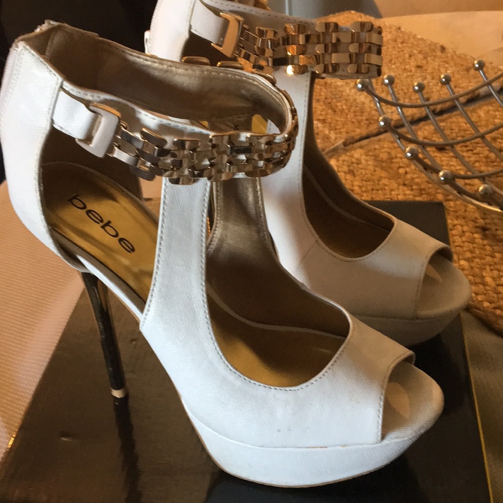 Bebe heels